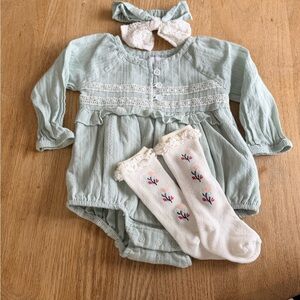NWOT, Rachel Zoe Light Green 3-Piece Romper Set, 6-9 Months